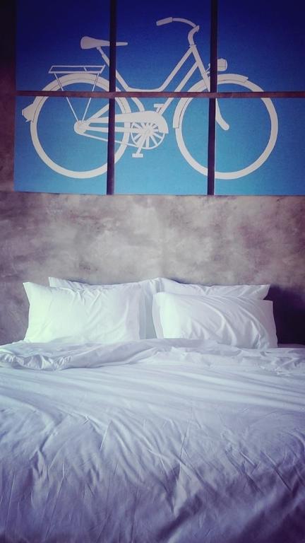 The Bike Loft Family Hostel Hua Hin Exterior photo