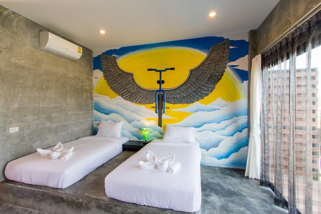 The Bike Loft Family Hostel Hua Hin Exterior photo