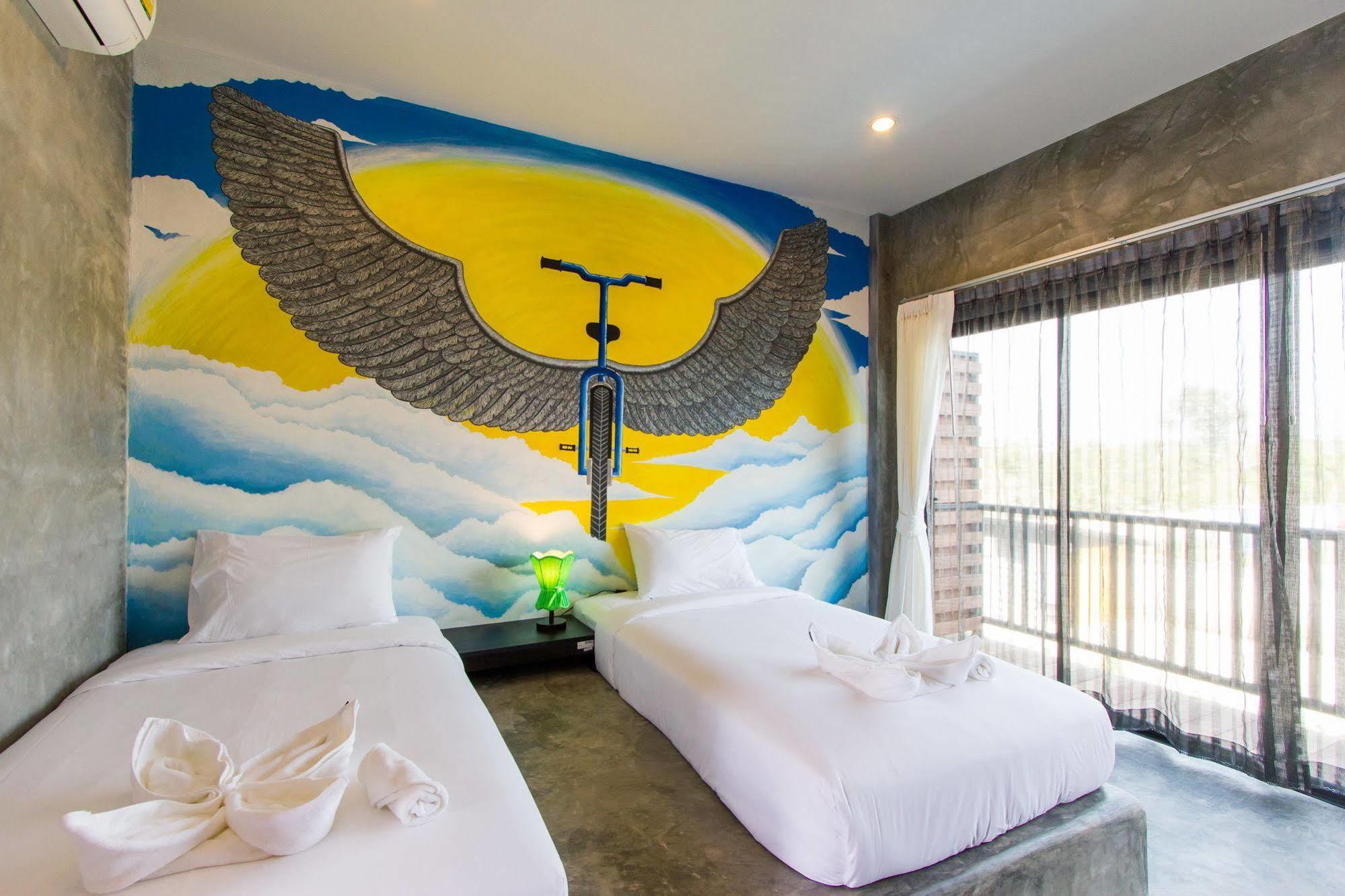 The Bike Loft Family Hostel Hua Hin Exterior photo